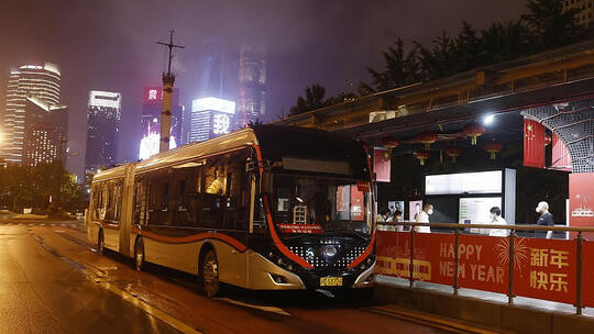 上海273条地面公交线路今起恢复运营