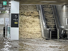 韩国首都圈暴雨已致7人死亡6人失踪