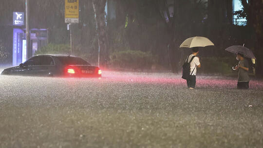 韩国强降雨已致12人死亡 7人失踪