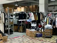 杭州:直播带货卖假冒奢侈品服装 非法盈利超800万元