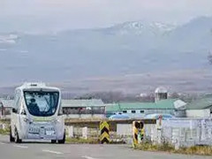 日本首次在多雪地区运行自动驾驶公交