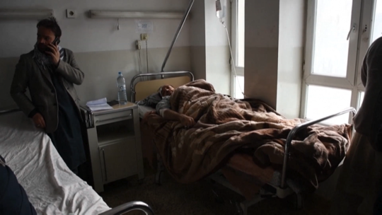 阿富汗北部一辆汽车遭炸弹袭击 已致多人死伤