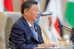 习近平出席首届中国-阿拉伯国家峰会并发表主旨讲话