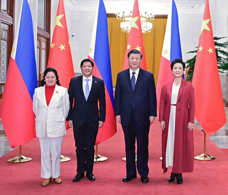 习近平同菲律宾总统举行会谈