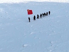 【新春走基层】北纬53°守卫零下50度的中国