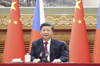 习近平同捷克总统举行视频会晤