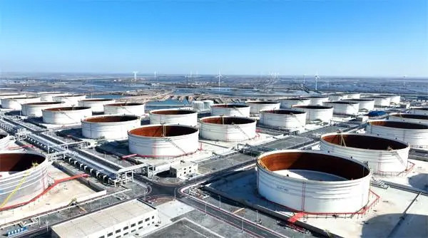 我国一次性建设最大原油商业储备库投用