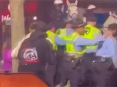 美国 又见暴力执法 新奥尔良警察抱摔女子