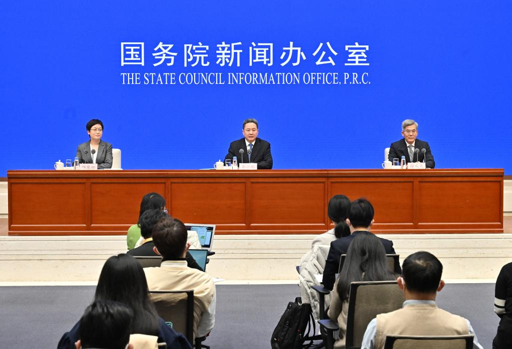 【权威部门话开局】交通运输部：加快建设交通强国