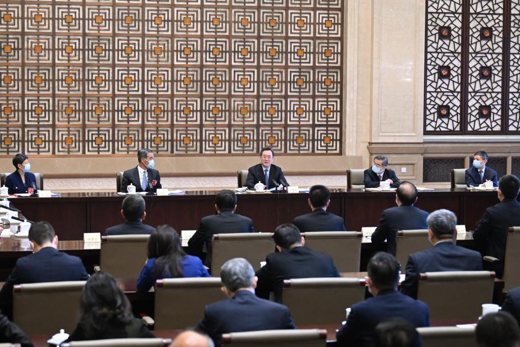 丁薛祥与环境资源界政协委员共商国是