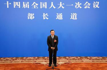两会“部长通道”：传递权威声音 回应热点话题