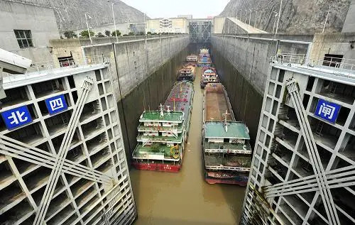 三峡五年累计过闸货运量超7.3亿吨