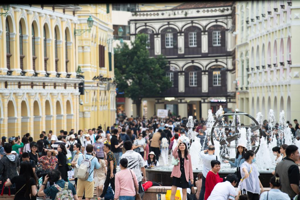 澳门昨天逾12.7万人次入境 为3年多来单日新高