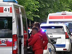 塞尔维亚一学校发生枪击 十余人死伤
