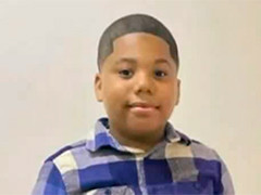 美国11岁男孩报警求助反被警察开枪打伤