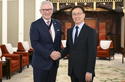 韩正会见英国伦敦金融城市长
