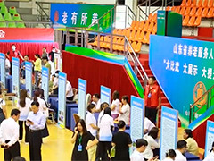 养老服务行业人才供不应求 多地出台入职奖补政策吸引毕业生