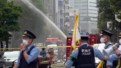 日本东京一大楼发生爆炸 或因室内燃气遇明火