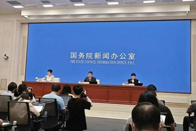 工业和信息化部 加快移动互联网应用程序公共服务平台建设