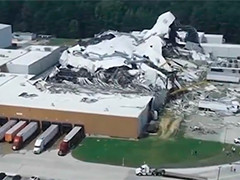 美国龙卷风袭击北卡罗来纳州 辉瑞制药厂遭严重破坏