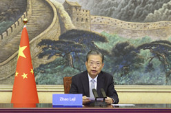 赵乐际同巴基斯坦国民议会议长举行会谈