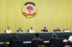 全国政协召开双周协商座谈会 围绕“中小学教研体系建设”协商议政