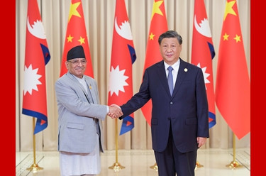 习近平会见尼泊尔总理