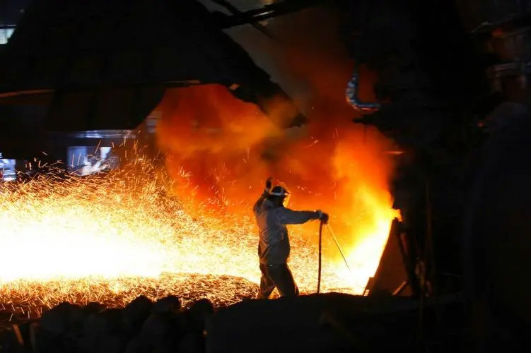 1-8月份钢铁行业运行总体平稳