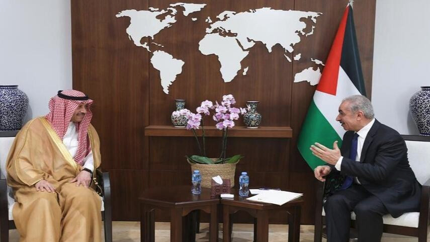 巴勒斯坦总理会见沙特首位驻巴勒斯坦大使