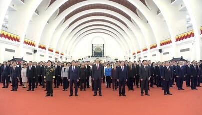上海举行国庆招待会 庆祝中华人民共和国成立74周年