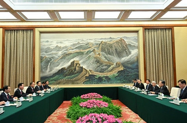赵乐际分别会见越南国家主席、哈萨克斯坦总统、泰国总理