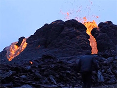 火山或几天内喷发 冰岛小镇居民疏散