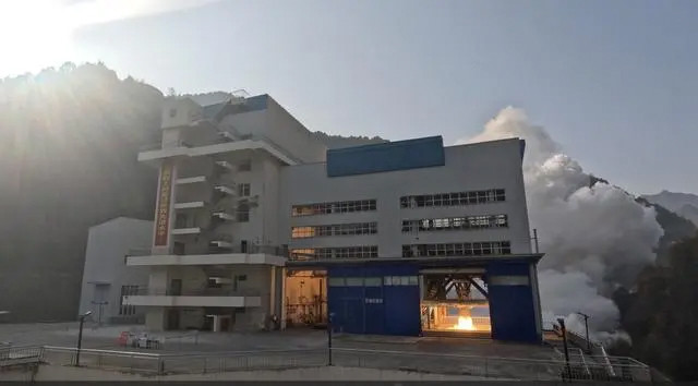 我国液体火箭发动机试验综合能力大幅提升 火箭发动机试车首次实现“两日一试”