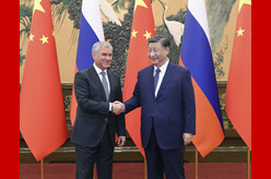 习近平会见俄罗斯国家杜马主席