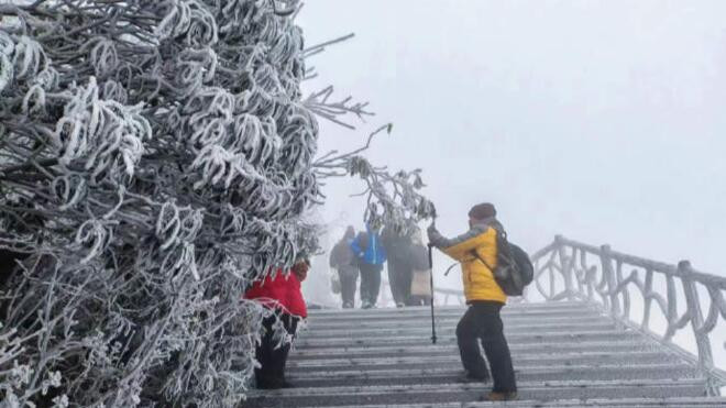 各地各部门细化防范措施 积极应对低温雨雪冰冻天气