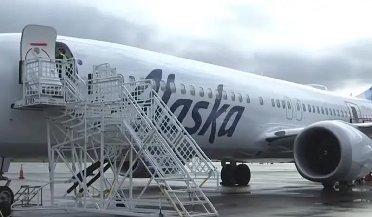 美国航管局停飞波音737 MAX 9型客机