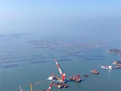 【新春走基层】我在海底建大桥