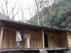 【新春走基层】把好日子织成“绚丽的彩虹”