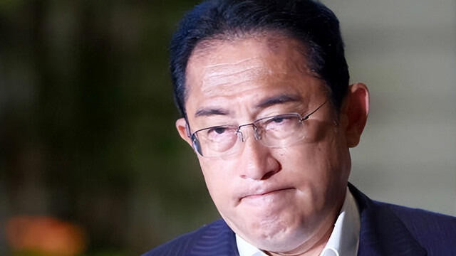 日本自民党“黑金”丑闻 首相称愿改革 在野党批讲话未体现决心