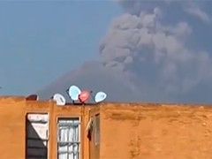 墨西哥波波卡特佩特火山持续喷发 附近机场多架航班取消