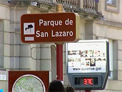 西班牙多地遭遇反常高温 气温超30℃