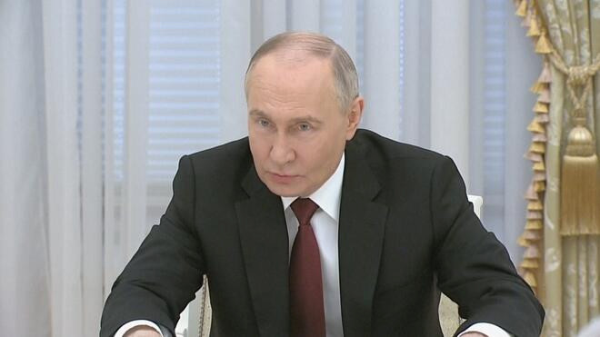 普京向国家杜马提名米舒斯京为俄总理