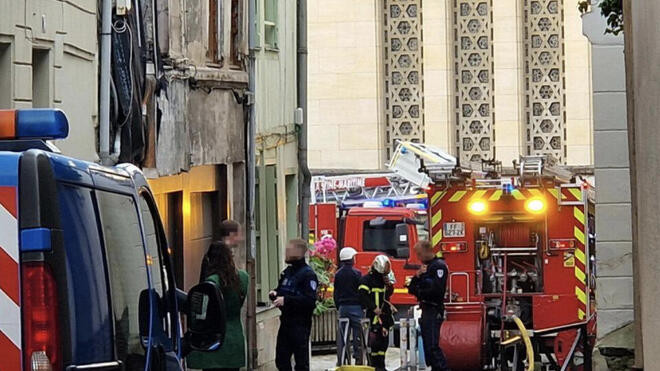 法国鲁昂一男子欲纵火犹太教堂并威胁警方被击毙