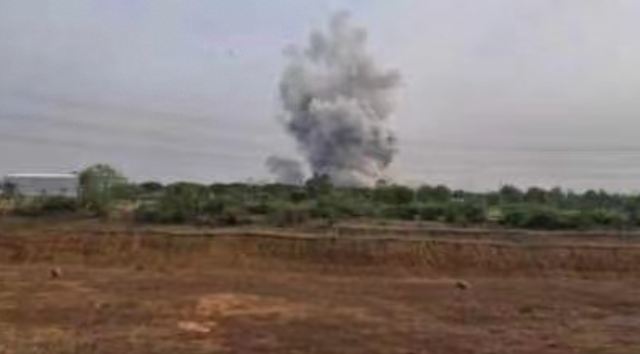 印度恰蒂斯加尔邦一火药厂发生爆炸 多人伤亡