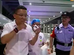 山东 与时间赛跑 男子断指后12小时成功接活