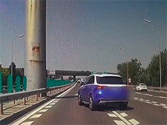 北京 路怒别车辱骂后车司机 男子被行政拘留