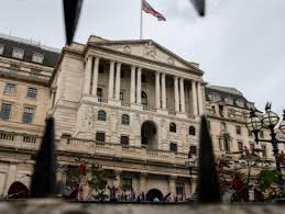 英国央行维持基准利率不变