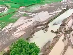 湖南沅陵特大暴雨引发山洪 部分道路房屋损毁