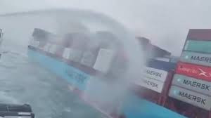 马士基租赁货轮阿拉伯海上发生火灾 无人员伤亡