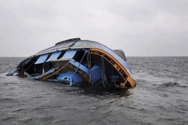 尼日利亚一艘木船爆炸后沉没 至少20人死亡
